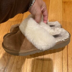 UGG DISQUETTE CHESTNUT SUEDE SHEARLING COMFORT WOMEN'S SLIPPERS SIZE US 4
